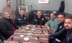 Kavga ihbarına gittiler, çay ikramıyla karşılandılar