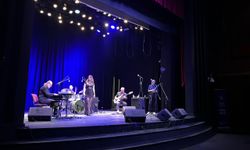 Kürşat Başar Orkestrası ve Ezgi Bıcılı ile 'Caz Pazarı'