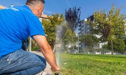İzmir’in parklarında su kaybına geçit yok