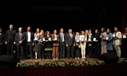 Gölbaşı Belediyesinin düzenlediği kültür ve sanat kurslarına katılan kursiyerlerin, yıl sonu etkinliği düzenlendi