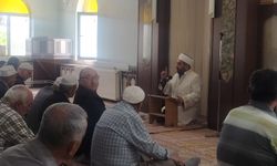 Çiftçiler yağmur duasına çıktı