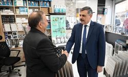 Erzurum Valisi Çiftçi, Emekçilerin 1 Mayıs’ını Kutladı
