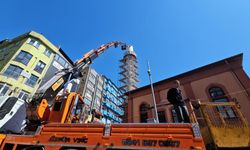 Zonguldak'ta 100 yıllık caminin minaresi risk nedeniyle yıkılıyor