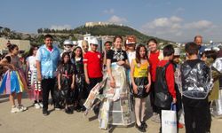Erasmus Projesiyle Silifke’de Çevre Temalı Defile