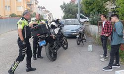 Manavgat’ta Plakasız Motosikletle Kaçan Sürücü Yakalandı