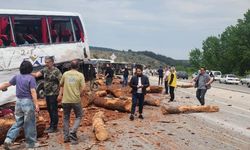 Çanakkale'de 8 kişinin hayatını kaybettiği kazada kamyonun yükünü kurallara uygun taşıdığı belirlendi