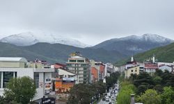 Tatvan’da Mayıs Ortasında Kar Sürprizi
