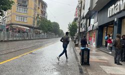 Yağmur vatandaşlara zor anlar yaşattı