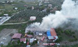 Hatay'da tekstil fabrikasındaki yangın söndürüldü