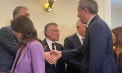 AK Parti heyeti, DEM Parti heyeti ile görüştü