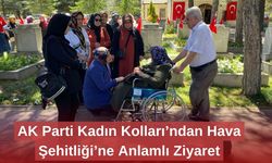 AK Parti Kadın Kolları’ndan Hava Şehitliği’ne Anlamlı Ziyaret