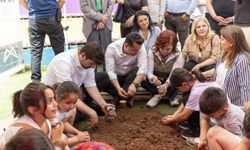 Büyükşehir Yerel ve Atalık Tohumları Gelecek Kuşaklara Aktarıyor