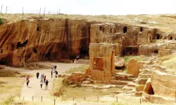 Tarihin İzinde Bir Yolculuk: Efes Antik Kenti’nden Mardin Sokaklarına