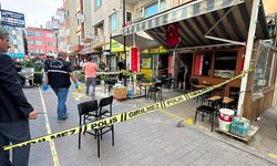 Husumetlisini sokak ortasında bıçakladı