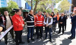 İBB Sarıyer'de meydana gelen yol çökmesine ilişkin açıklama yaptı
