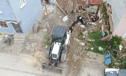İnönü’de Metruk binalar yıkılıyor