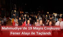 Mahmudiye’de 19 Mayıs Coşkusu Fener Alayı ile Taçlandı
