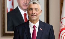 Ticaret Bakanı  Bolat, Türk Eximbank'ın Temin Ettiği En Yüksek Tutarlı Sendikasyon Kredisini Değerlendirdi