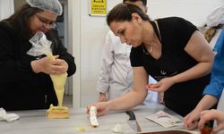 Kariyer ve kurabiye EMYO’da buluştu