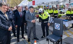 Vali Hüseyin Aksoy'dan Trafik Haftası Etkinliklerine Ziyaret