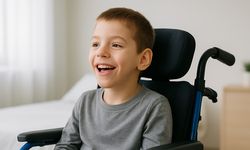 Felçlileri yürüten robotlar serebral palsili çocuklara umut oldu