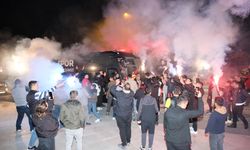 Şampiyonluk Coşkusu Sabaha Kadar Sürdü