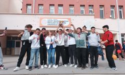 Turnuva'da Şampiyonluk Coşkusu: Ödülleri Şehit Babası Verdi