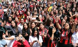 Şampiyon Eskişehirspor’dan Okullara Moral Ziyareti