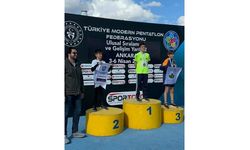 Büyükşehir sporcusu, üç şampiyonada da zirveyi bırakmadı