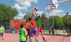 Turnuvalarda Heyecan Doruktaydı, Gençler Ödüllerle Buluştu