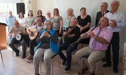 Deneyimli Vatandaşlar Anneler Günü’nü Kutladı