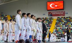 Kılıçlar konuşuyor: Eskrimde bir ilk yaşanıyor