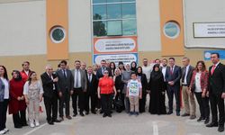 Bakan Göktaş, Bakan Tekin ile Kani Karaca Görme Engelliler İmam Hatip Anadolu Lisesi'ni ziyaret etti