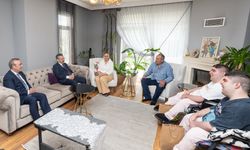Vali Hüseyin Aksoy’dan Anlamlı Ziyaret