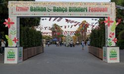 1. İzmir Balkon ve Bahçe Bitkileri Festivali başladı
