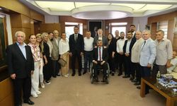 Giresun Belediyesi’nde bayramlaşma töreni bayramın ikinci günü gerçekleşti.