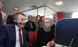 Bakan Tekin MEBİM'e gelen çağrıyı yanıtladı