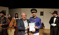 Kütahya'da Anton Çehov Gecesi Vatandaşlardan Tam Not Aldı
