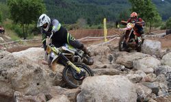 Karacaören’de Motokros ve Eşek Yarışı Heyecanı