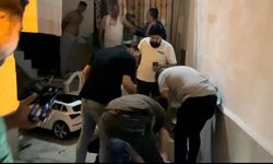 Bursa'da sıcak dakikalar: Ekiplerden kaçmaya çalışan aranan şahsın yakalanma anı kamerada