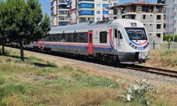 Evlenmeye hazırlanıyordu, trenin altında kalarak can verdi