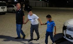 İnfaz düzenlemesi yürürlüğe girdi, cezaevi önünde halay çekip yakınlarını beklediler