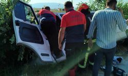 Yoldan çıkan işçi servisi sazlıkların arasına devrildi: 6 yaralı