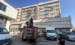 Antalya’da İş Merkezinde Çıkan Yangın Korkuttu