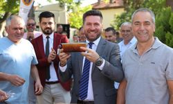 Başkan Tatık'a Kar Helvalı Sürpriz Doğum Günü Kutlaması