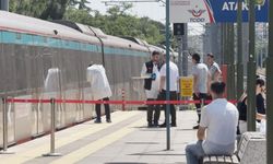 Marmaray'da raylara atlayan kişi intihar etti