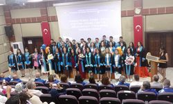 İşletme Bölümü Öğrencileri Yeni Hayatlarına Uğurlandı