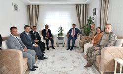 Bayramda anlamlı ziyaretler devam ediyor