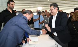 Başkan Genç, Şakar'ın İmza Günü'ne katıldı