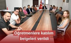 Öğretmenlere katılım belgeleri verildi